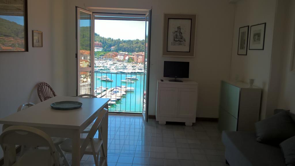 Splendido Affaccio Apartment มอนเต อาร์เจนตาริโอ ภายนอก รูปภาพ